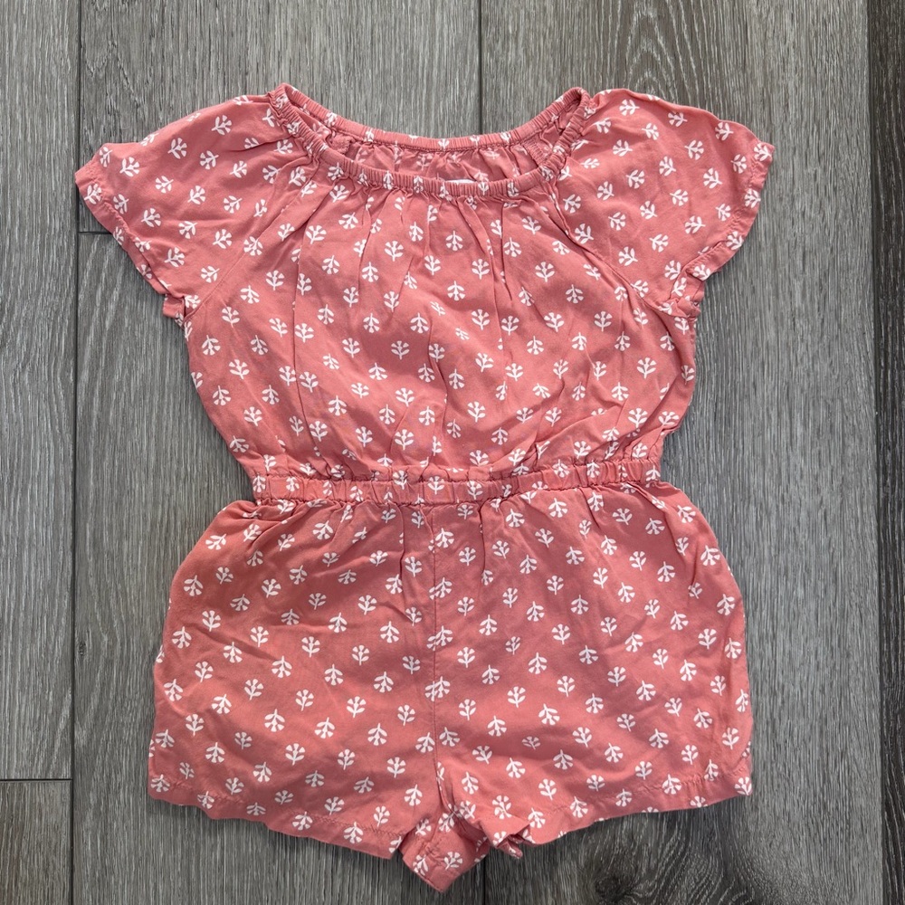 OLD NAVY SHORT SLEEVE AND SHORTS ROMPER ONE PIECE PINK 18-24MO